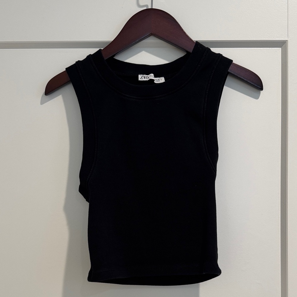 Zara Black Ribbed Cropped Tank